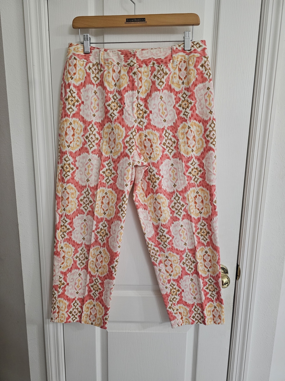 Talbots Coral and Yellow Printed Cropped Pants